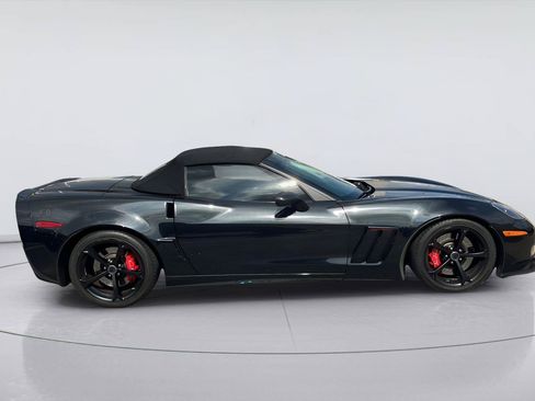 Used 2012 Chevrolet Corvette Grand Sport w/ 3LT Preferred Equipment Group RWD image 4