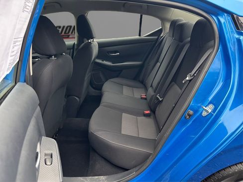 Used 2022 Nissan Sentra SV w/ Trunk Package image 10