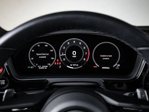 Certified 2026 Porsche Cayenne AWD/4WD image 15