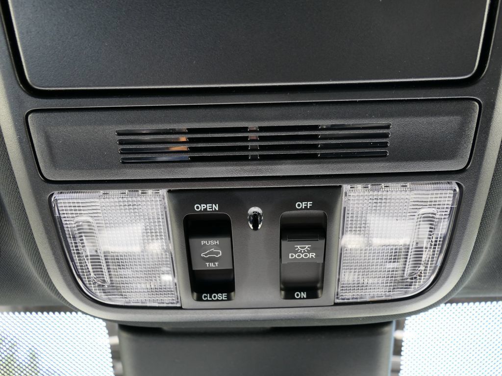 New 2026 Honda Odyssey Sport-L image 28