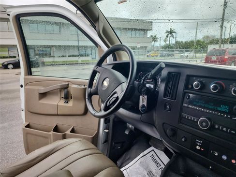 Used 2022 Chevrolet Express 2500 Extended w/ Driver Convenience Package image 22