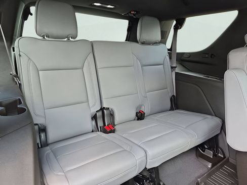 New 2026 GMC Yukon Elevation w/ Elevation Premium Package AWD/4WD image 34