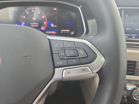 Certified 2024 Volkswagen Jetta SE FWD image 13