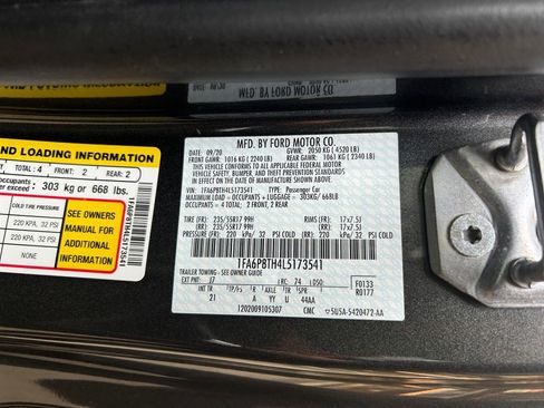 Used 2020 Ford Mustang Coupe image 36