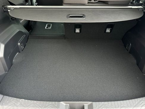 Used 2026 Subaru Crosstrek 2.0i Premium image 17