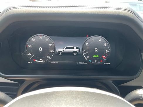 Used 2025 Land Rover Defender 110 S AWD/4WD image 33