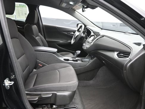 Used 2024 Chevrolet Malibu LT FWD image 7