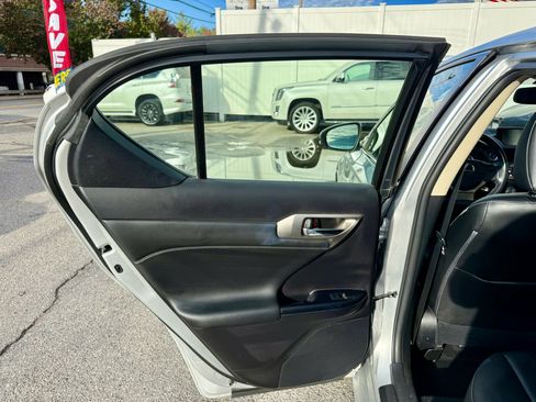 Used 2014 Lexus CT 200h image 19