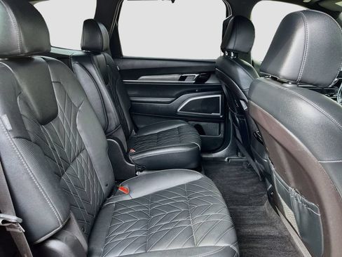 Used 2024 Kia Telluride EX X-Line AWD/4WD image 30