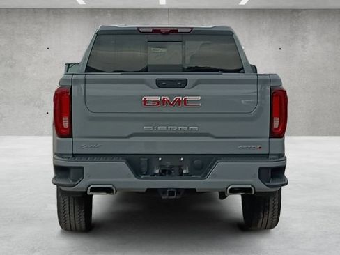 Used 2024 GMC Sierra 1500 AT4 w/ Technology Package AWD/4WD image 15