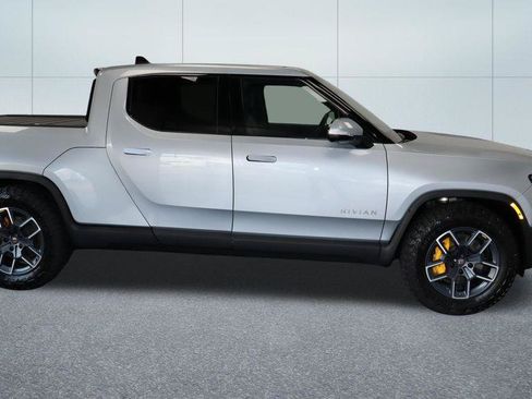 Used 2022 Rivian R1T Launch Edition AWD/4WD image 9
