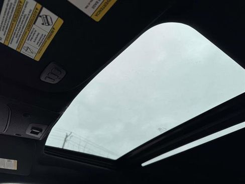 Used 2015 Ford F150 XLT w/ Equipment Group 302A Luxury AWD/4WD image 40