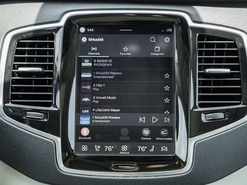 Certified 2024 Volvo XC90 B6 Plus w/ Protection Package Premier AWD/4WD image 23