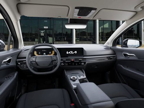 New 2026 Kia Sportage LX image 14