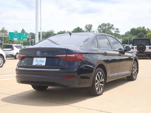 Used 2024 Volkswagen Jetta S FWD image 5