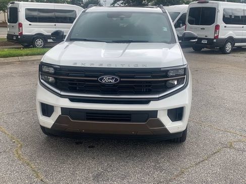 New 2027 Ford Expedition Max King Ranch AWD/4WD image 2