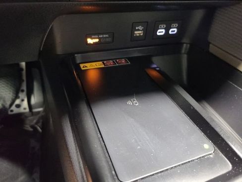 Used 2026 Toyota Camry SE w/ Convenience Package FWD image 26
