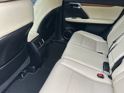 Used 2021 Lexus RX 350 FWD w/ Premium Package image 12