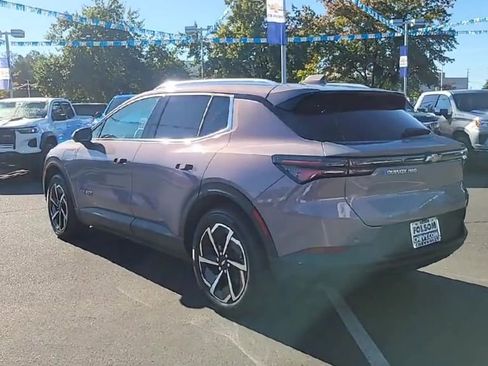 New 2026 Chevrolet Equinox EV LT image 6