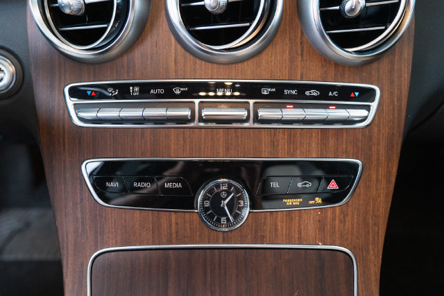 Certified 2019 Mercedes-Benz C 300 4MATIC Sedan image 25