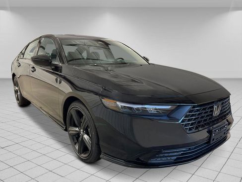 New 2025 Honda Accord Sport image 9