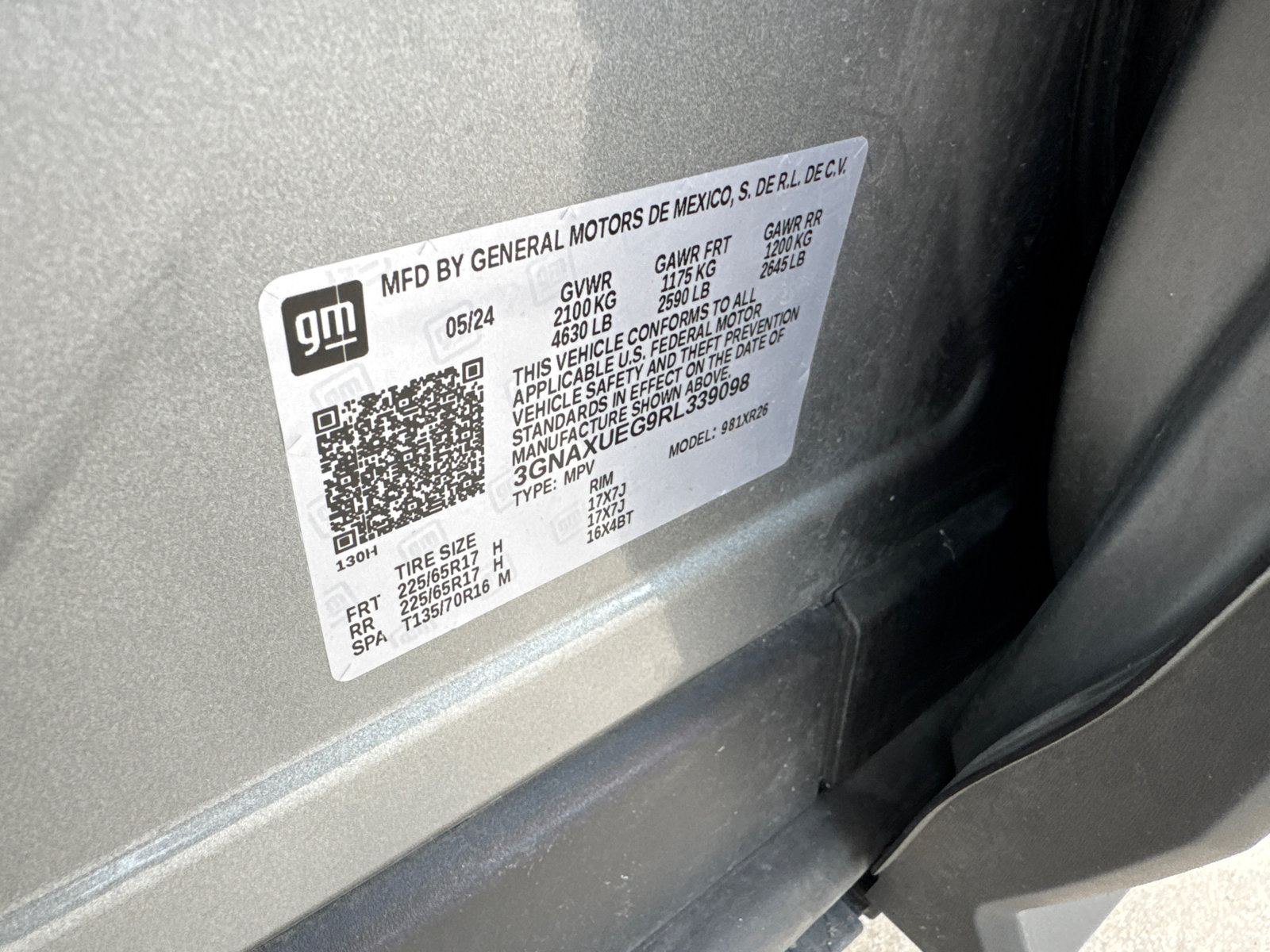 Used 2024 Chevrolet Equinox LT AWD/4WD image 29