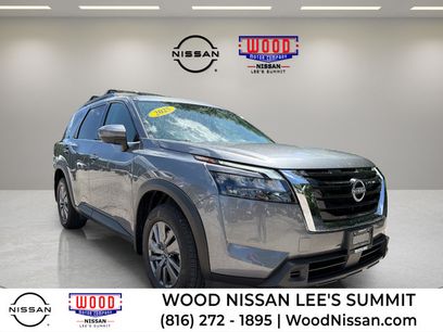 Used 2025 Nissan Pathfinder SV