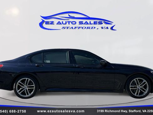 Used 2017 BMW 750i xDrive AWD/4WD image 4