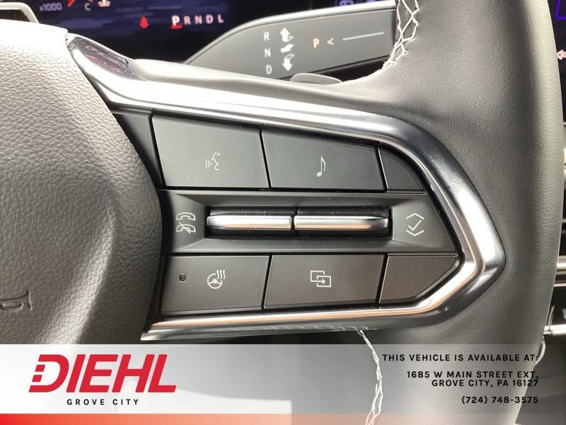 Used 2024 Chevrolet Traverse RS AWD/4WD image 35
