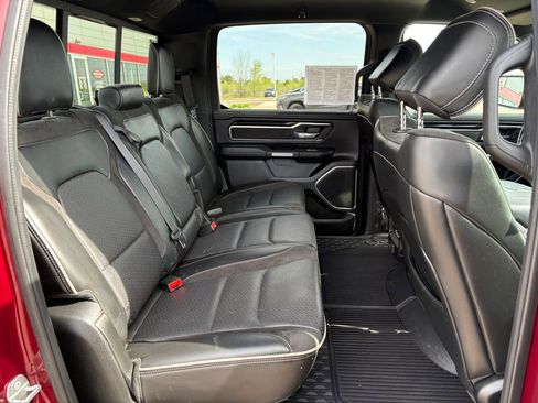 Used 2019 RAM 1500 Laramie w/ Sport Appearance Package AWD/4WD image 14