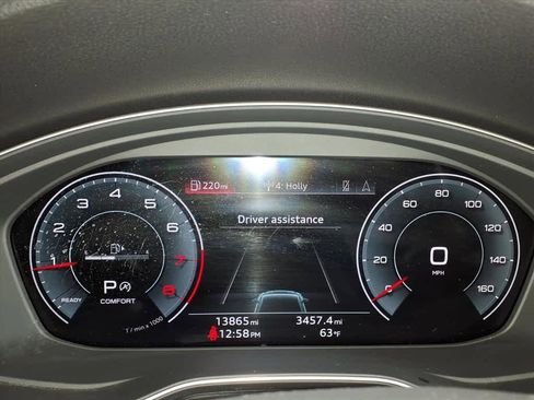 Used 2023 Audi A5 2.0T Premium Plus w/ Premium Plus image 8