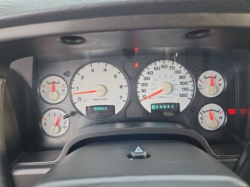 Used 2005 Dodge Ram 1500 Truck SLT w/ Trailer Tow Group RWD image 27