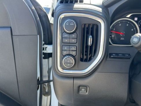 Used 2020 Chevrolet Silverado 3500 High Country image 20