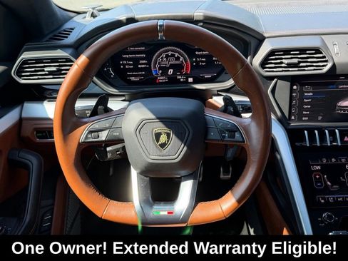 Used 2019 Lamborghini Urus AWD/4WD image 23