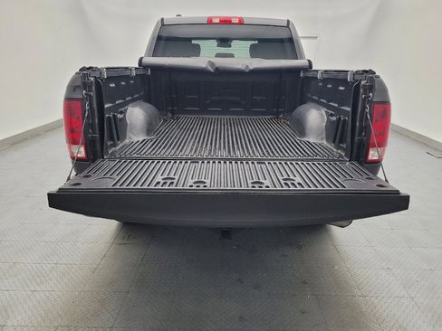 Used 2018 RAM 1500 Express w/ Express Value Package image 29