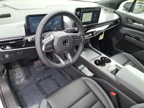 New 2026 Honda Prologue Touring image 16