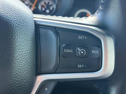 Used 2022 RAM 1500 Big Horn image 10