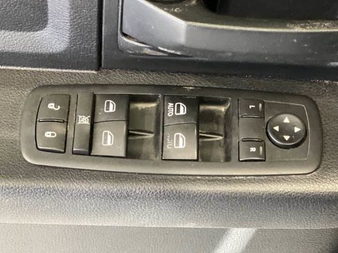 Used 2016 RAM 1500 Tradesman w/ Popular Equipment Group AWD/4WD image 16