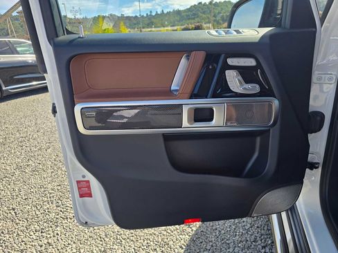 Used 2023 Mercedes-Benz G 63 AMG 4MATIC image 21
