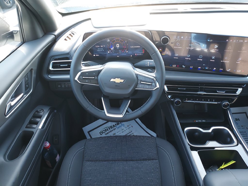 New 2027 Chevrolet Traverse LT FWD image 16