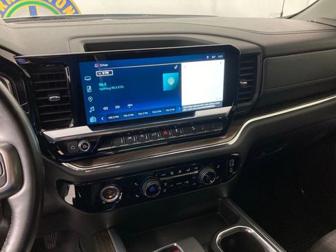 Used 2024 Chevrolet Silverado 1500 RST w/ Z71 Off-Road Package image 3