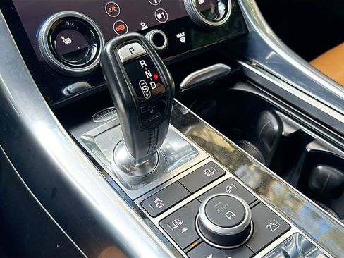 Used 2019 Land Rover Range Rover Sport Supercharged image 18