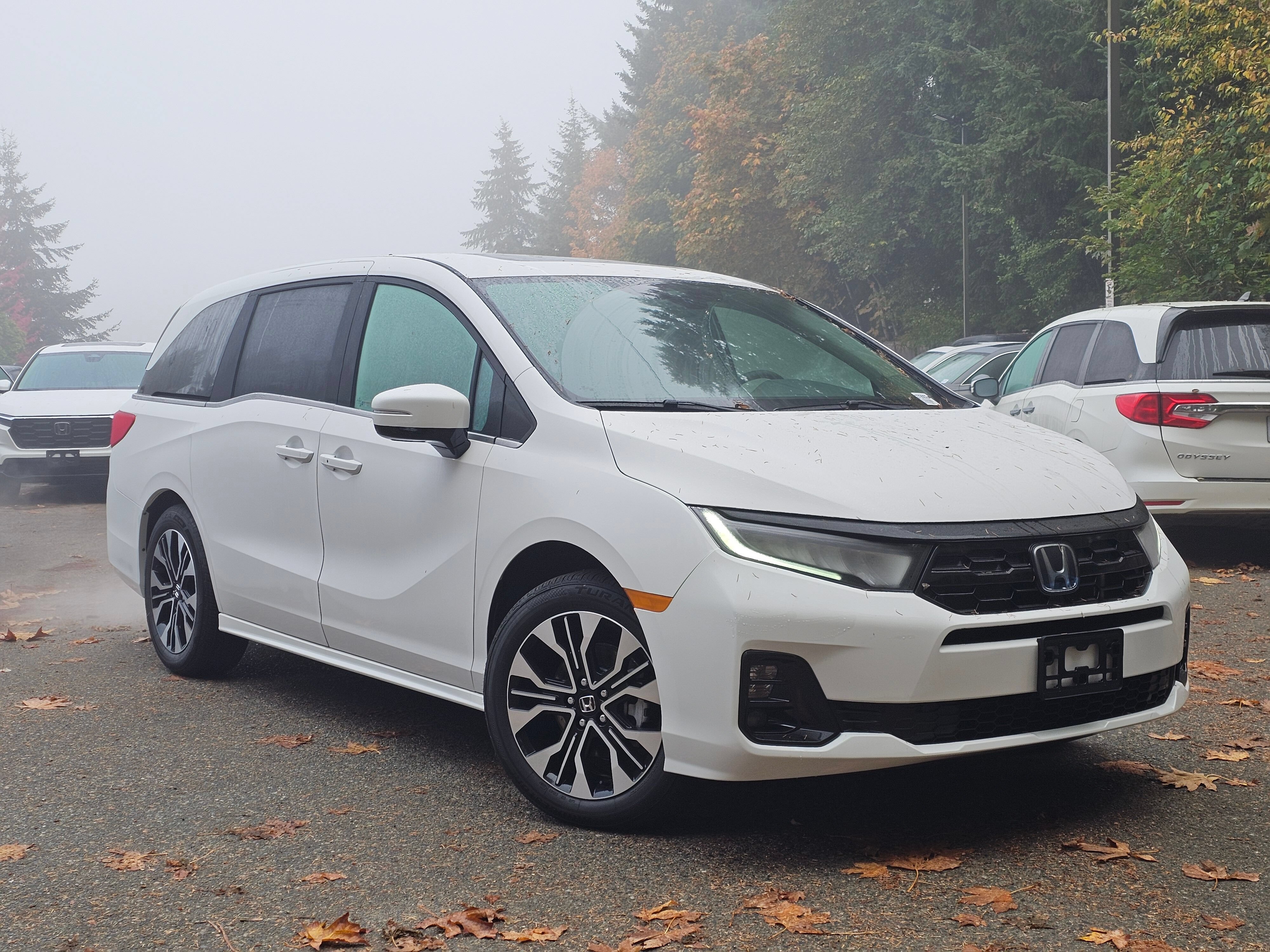 New 2027 Honda Odyssey Elite image 2