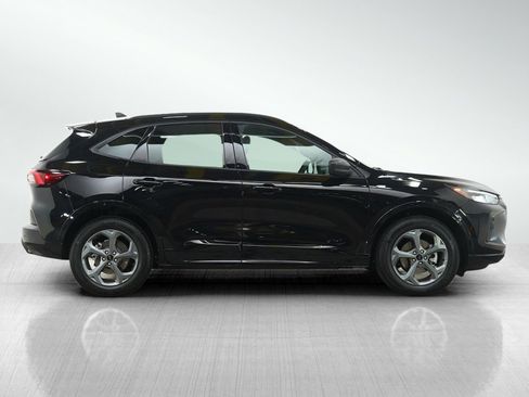 Used 2023 Ford Escape ST-Line w/ Tech Pack #1 image 6