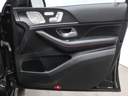 Used 2023 Mercedes-Benz GLE 53 AMG 4MATIC Coupe image 18