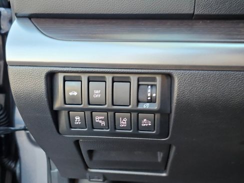 Used 2015 Subaru Legacy 3.6R Limited image 34