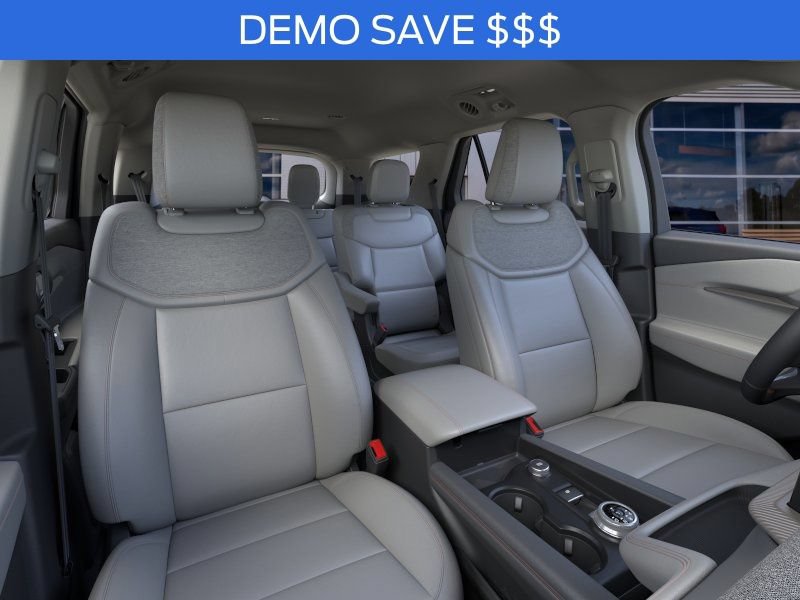 New 2026 Ford Explorer Active w/ Active Comfort Package AWD/4WD image 10