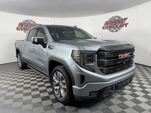 Used 2024 GMC Sierra 1500 Denali w/ Denali Reserve Package AWD/4WD image 9