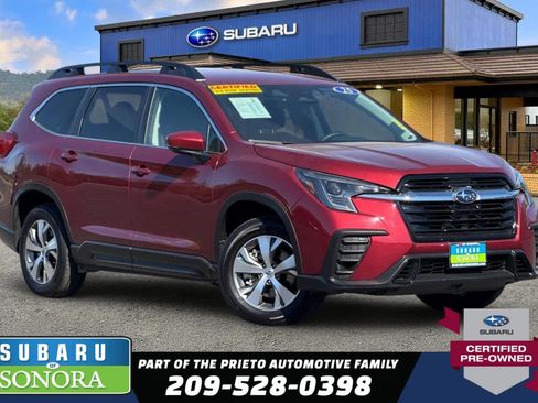 Used 2025 Subaru Ascent Premium AWD/4WD image 1