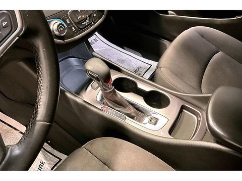 Used 2023 Chevrolet Malibu RS w/ LPO, Floor Liner Package FWD image 19